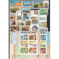 ITALIA 1990 - annata completa  nuova con foglietti   **